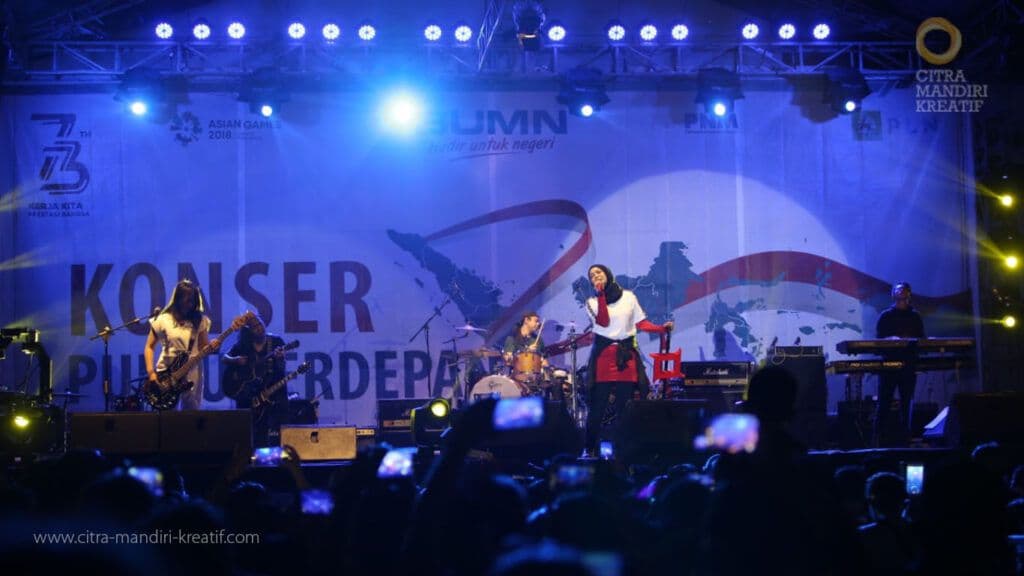 CMK event hero slide 3